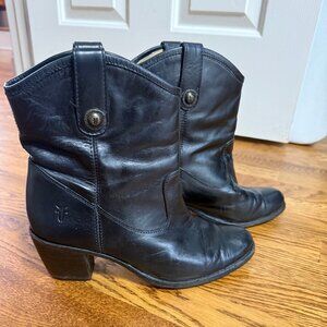 Frye Jackie Button Pull On Short Boots Black 8B